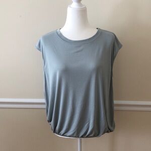 Eri + Ali Anthropologie Sleeveless Shirt with Elastic Waist Size Medium EUC